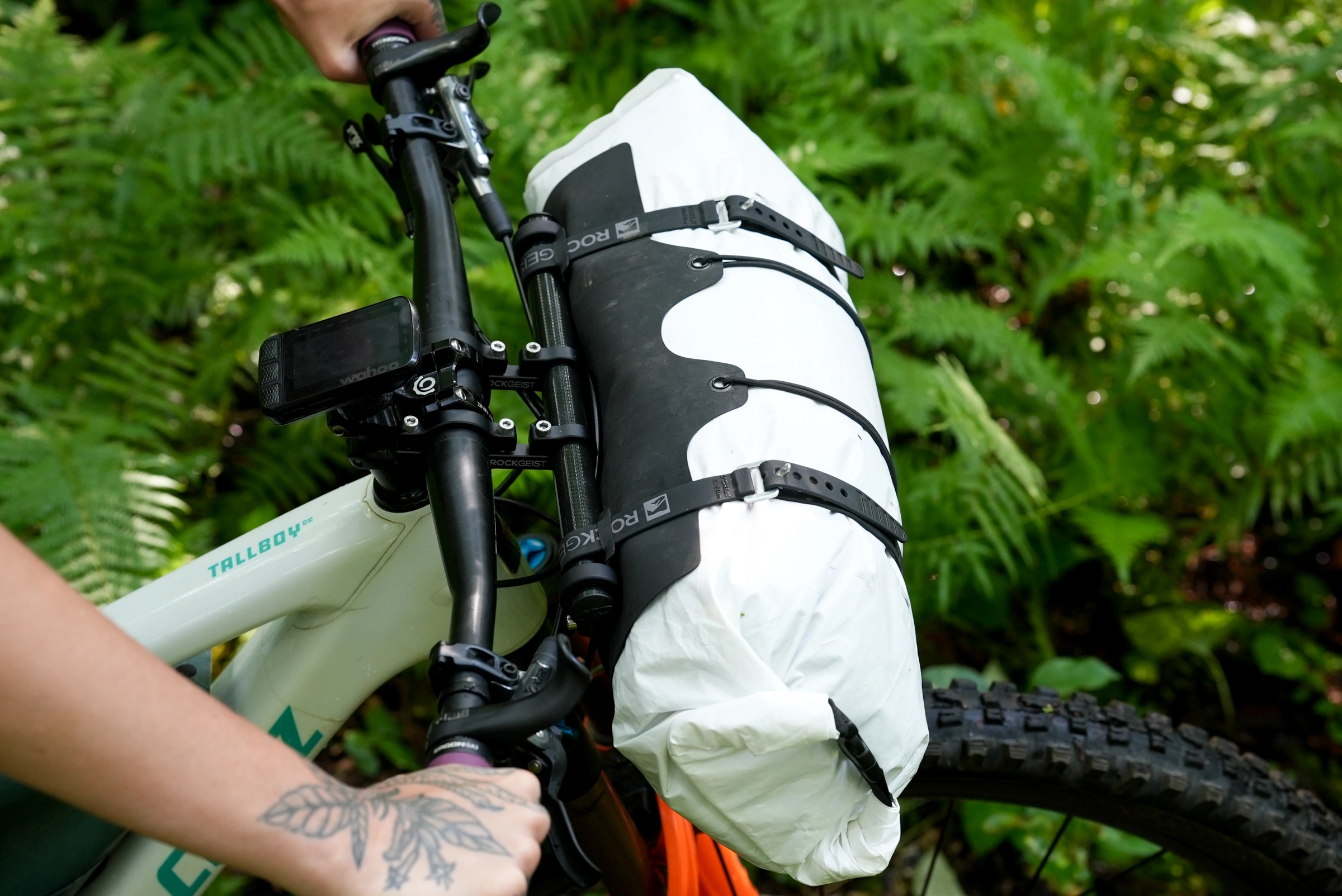 Barjam Cradle bikepacking